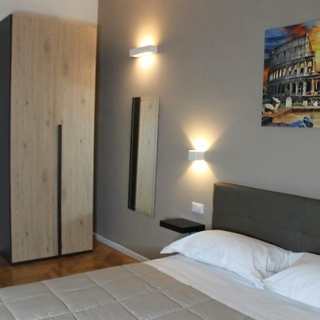 Roma Suite Piramide Εξωτερικό φωτογραφία